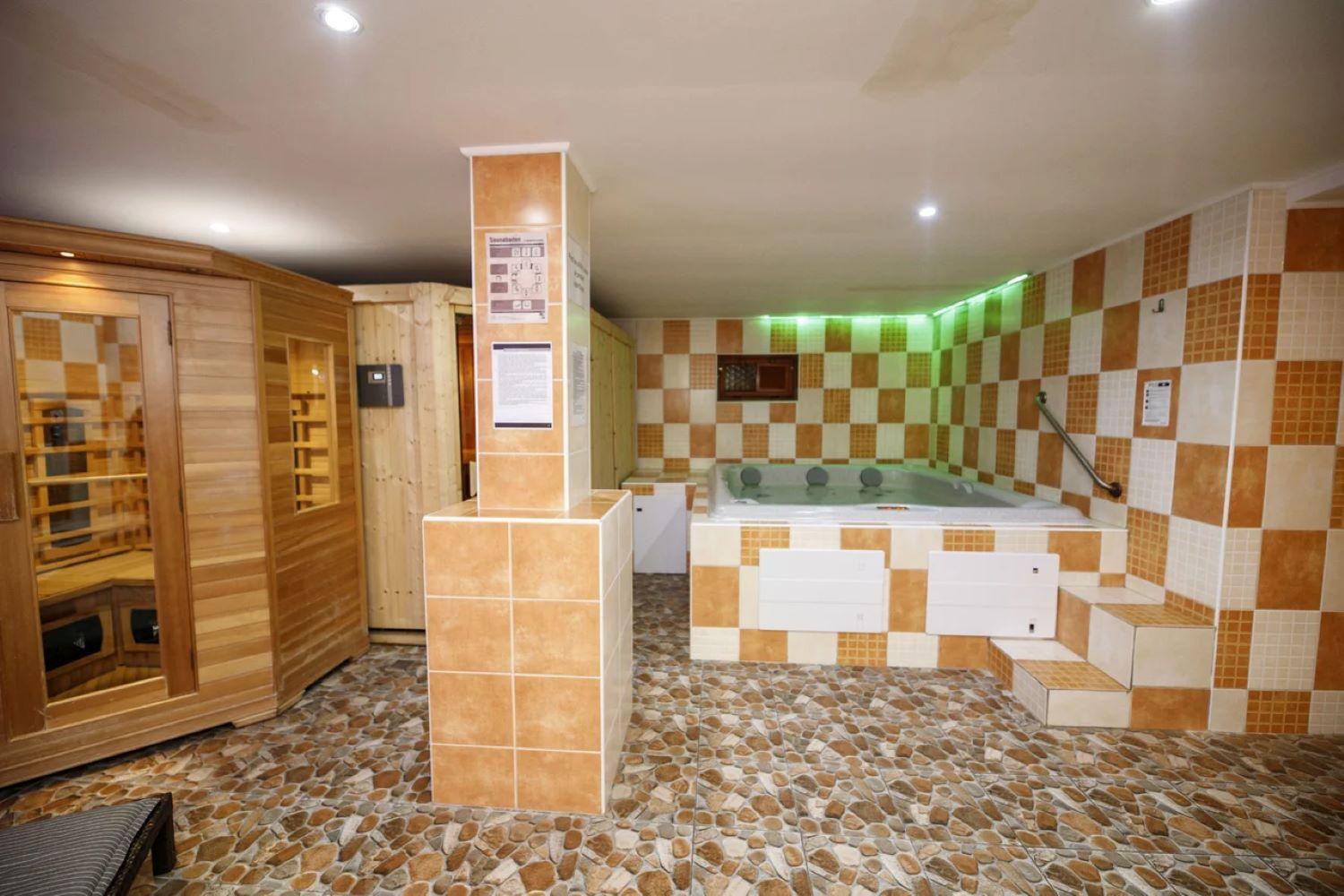 Wellness & Sport Hotel Ttc Vrchlabi Exterior photo